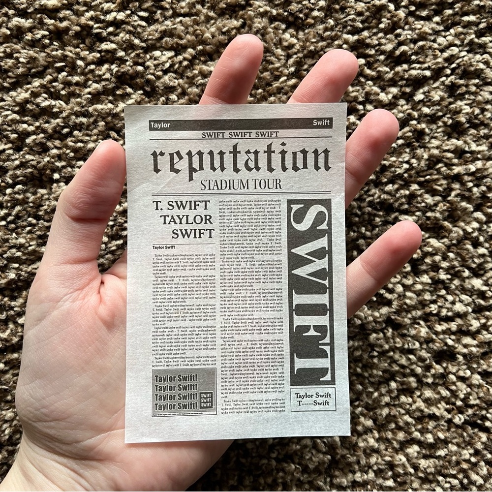 Reputation Tour Confetti - Picture 2 of 4